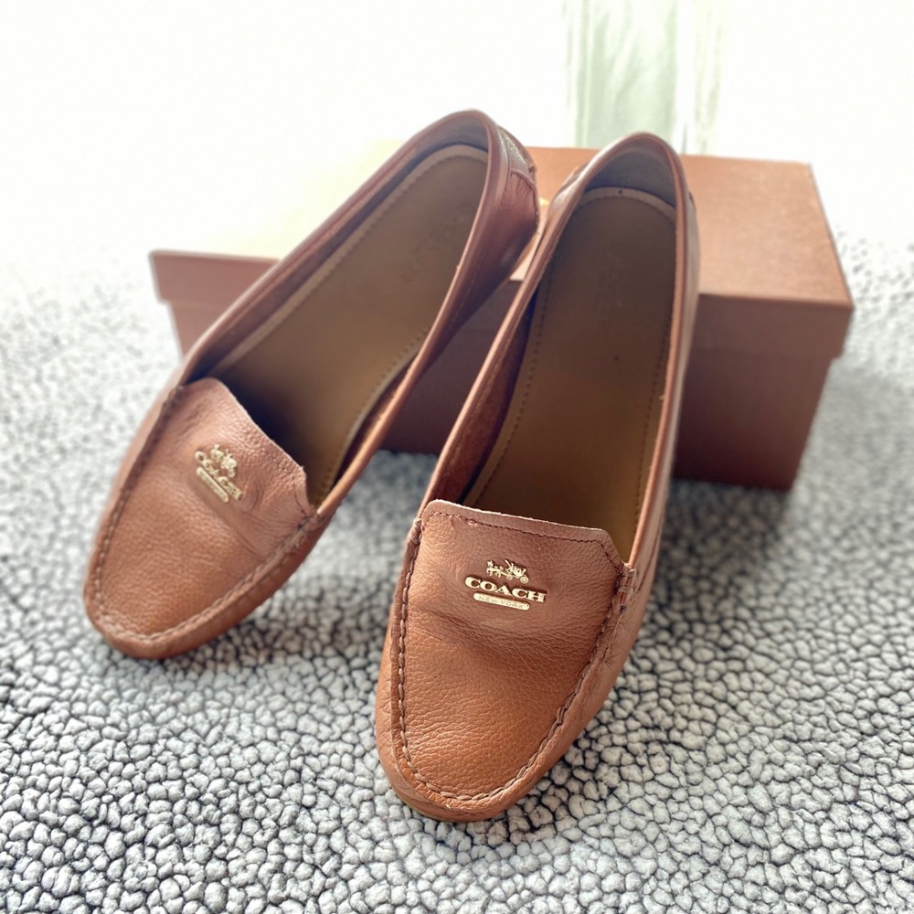 Coach Opal Pebble Grain Flats Sz. 8.5